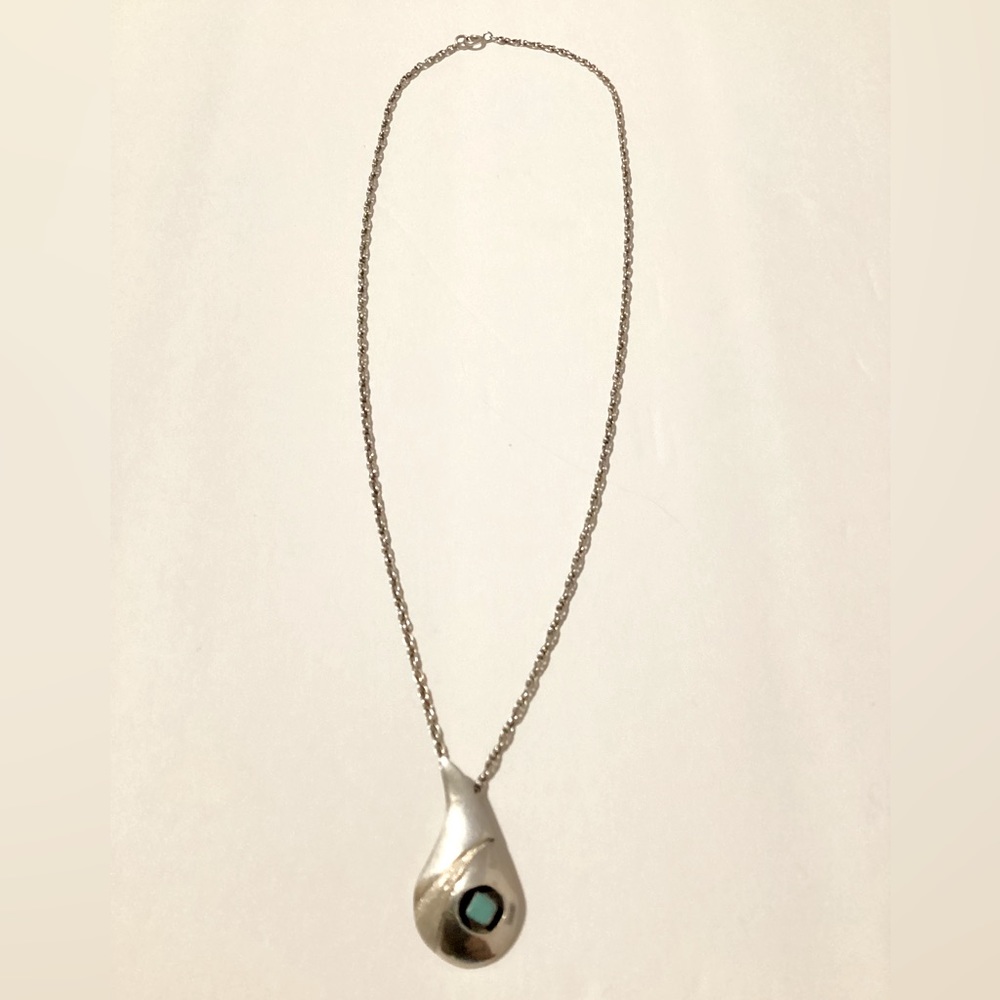 Women’s or Mens Zuni stamped EG (Elliot Gasper) 18” inch tear drop necklace